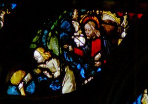 Vestrosevinduet som viser en scene fra Åpenbaringsboken: syvende hetteglass tømmes, som en gul væske, i luften (16:17) av French School