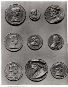Thomas Bohier, 1513, Pierre Briconnet, Simon Costieres, Robert Briconnet, kardinal Guillaume dEstouteville (ca. 1403-83), Jean Carondelet (1468-1545), Pierre de Sacierges, kardinal F. de Tournon, 1535, av French School