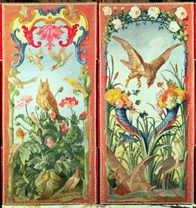 To paneler med teppe laget til en sammenleggbar skjerm, som viser fugler, blomster og frukt, Savonnerie Workshop (tekstil) av French School