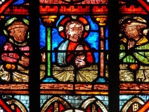 Vindu w0 som viser en oppstandelsesscene: kveldsmaten i Emmaus av French School