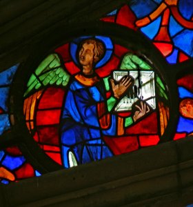 Vindu w141 som viser en engel med et musikkinstrument av French School