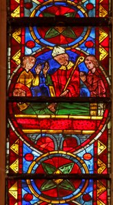 Vindu w213 som viser scener fra livet til St Stephen og historien om relikviene hans: han blir gravlagt av Gamaliel og Nikodemus av French School