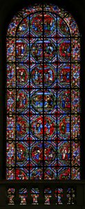 Vindu w2 som viser scener fra St Peters liv av French School