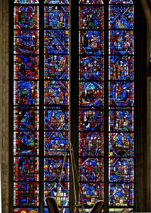 Vindu w51 som viser en av Les Belles Verrieres med scener fra livet til St Nicholas, St Catherine og St Sever av French School