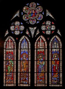 Vindu w9 som viser de hellige romerske keisere: Charles Martel, Charlemagne, Pepin the Short, Louis the Fair av French School