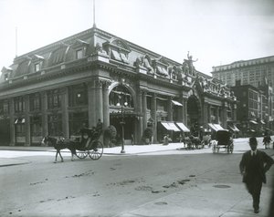 Windsor Arcade, New York (foto av gelatinsølv) av G.P. Hall und Sohn