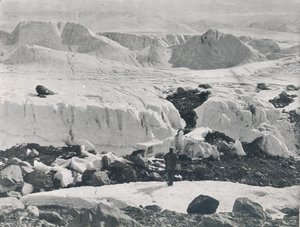 Sprukket is ved inngangen til Priestley Glacier, c1911, 1913 av G. Murray Levick