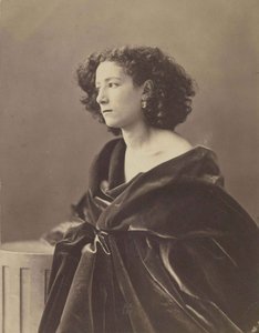 Portrett av Sarah Bernhardt 1844-1923, 1864. av Nadar