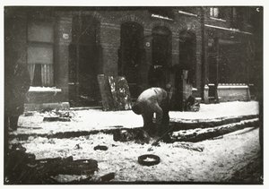 Bygningsarbeider på jobb i snøen i Amsterdam av George Hendrik Breitner