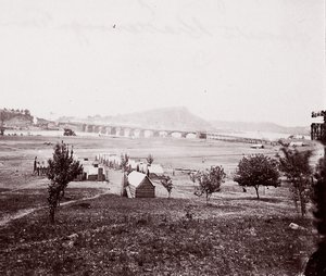 Bridge Builders Camp overfor Chattanooga, ca. 1864. av George N. Barnard