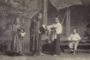 Burma: Pongyien med tiggerskålen sin (s/hvitt-bilde) av Georges Bertin Scott