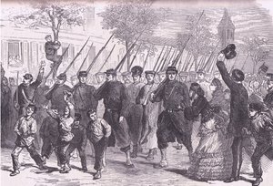 Ankomst til Paris av prøyssiske fanger etter slaget før Bagneun, Cassells History of the War between France and Germany utgitt av Cassell and Company Limited, ca. 1890 (litho) av German School