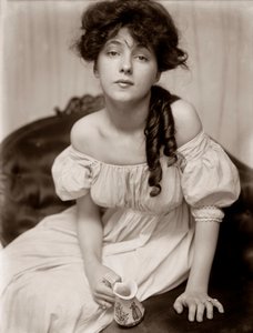 Portrett av Evelyn Nesbit av Gertrude Kasebier, ca. 1900 (platinatrykk)