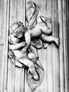 Putti kysser (gips) av Giacomo Serpotta