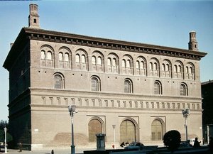Eksteriør av La Lonja, bygget i 1551 av Gil Morlanes