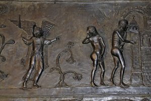 Ottonian Art: Adam og Eva utvist fra paradiset. Rundt 1015. Skulptur på en av bronsedørene til Cathedrale Saint Mary i Hildesheim (Tyskland).