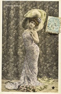 Postkort: Portrett av Carmen Gilbert, Music Hall-artist