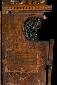 Lignaean Canonical Choir, innlagt av Giovanni Maria Platina 1484, venstre sideinnlegg av Giovanni Maria Platina