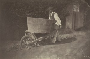 Mannlig bonde med trillebår, 1870. av Giraudon