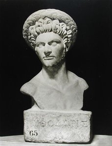 Byste av Pythodorus (stein) (s/hvitt bilde)