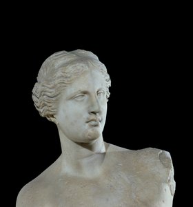 Leder av Venus de Milo, ca. 100 f.Kr. (marmor) (detalj)