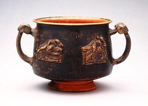 Kantharos med relieff, funnet i Pergamon, ca. 100 f.Kr. (keramikk) av Greek