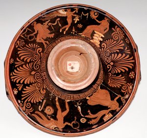 Patera med maenad og Eros (terrakotta, 325-300 f.Kr.) av Greek