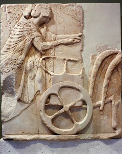 Relieff av racer på vognen hans, 520 f.Kr. (marmor) av Greek