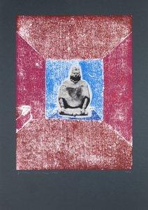 Invisible Room nº2, 2019 (tresnitt og silketrykk) av Guilherme Pontes