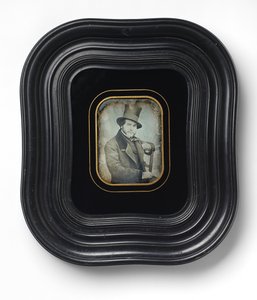 [En gentleman, muligens Frédéric Brisson] av Gustave Le Gray