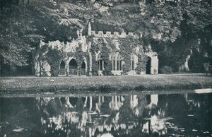 Ruinene ved Frogmore, c1899, 1901 av HN King