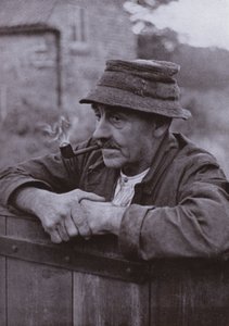 Tre trekninger på den gamle briaren (s/hvitt-bilde)