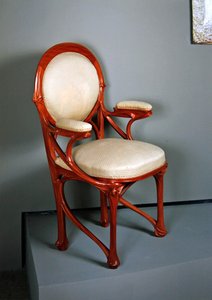 Stol, ca. 1898 (valnøtt)