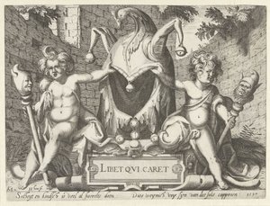 To putti med dårehette Libet qui caret (tittel på objekt)