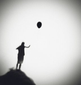  av Hengki Lee