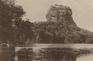Ceylons ruinerte byer: Sigiri (s/hv-bilde)