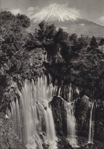Japan på 1920-tallet: Shiraito-fossen (s/hvitt-bilde) av Herbert Ponting