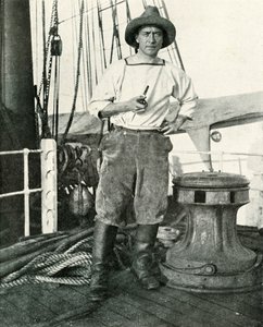 Løytt. H. E. De P. Rennick, c19101913, 1913 av Herbert Ponting