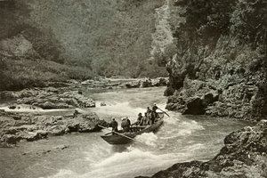 Skyting av Rapids of the Katsura-Gawa, 1910. av Herbert Ponting