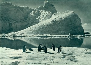 Sommertid - The Ice Opening Up, c19101913, 1913. av Herbert Ponting