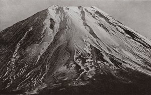 The Crest of Fuji, et telefotografi fra Shoji av Herbert Ponting
