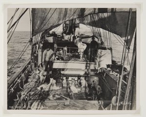 The Deck of the Terra Nova (bromidtrykk) av Herbert Ponting