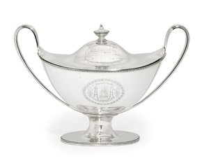 George III suppeterrin og omslag, 1787 av Hester Bateman