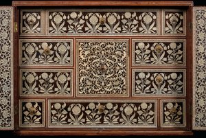 Mughal-skap, Gujarat eller Sindh, Vest-India (elfenbeninnlagt tre) av Indian School