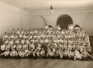 Storhertug Constantine Constantinovich av Russland i Cadet Corps, Poltava, ca 1870-tallet. av Iosiph Khmelevsky