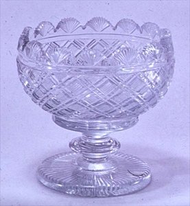 Sukkerskål, Waterford, ca. 1810 (glass) av Irish School