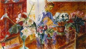Et interiør med en kvinne som vanner planter av Isaac Grunwald