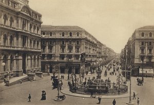 Napoli: Piazza Della Borsa og Rettifilo Corso Umberto I (s/h-bilde) av Italian Photographer