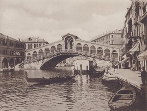 Rialtobroen (s/hvitt bilde) av Italian Photographer