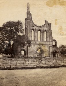 Ruinene av Byland Abbey, sett fra nordvest, Storbritannia, rundt 1890 av Italian Photographer